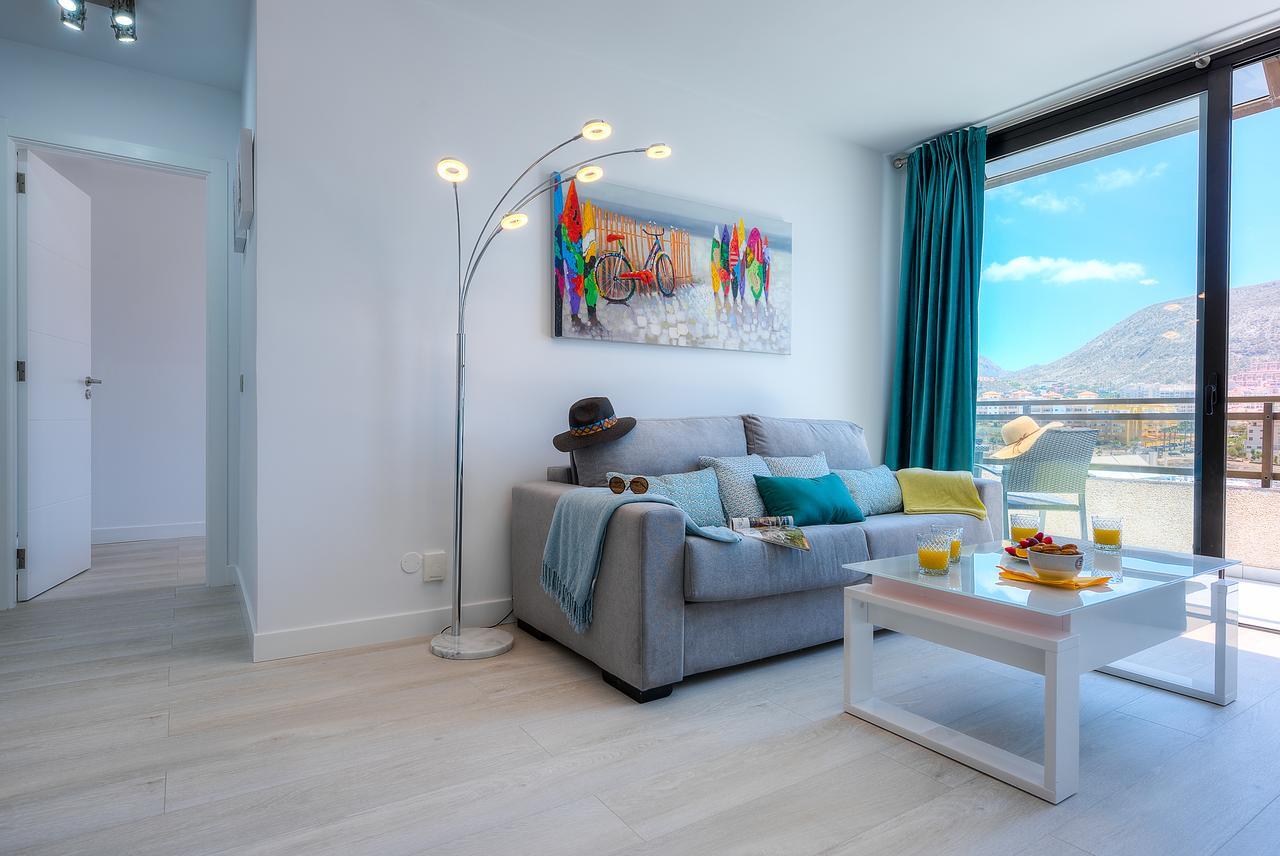 Modern Apartment Los Cristianos Center Экстерьер фото